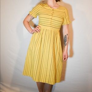 Yellow printed dress!